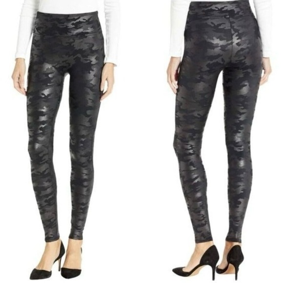 Spanx Faux Leather Leggings - Matte Black Camo Size Medium - Picture 8 of 15